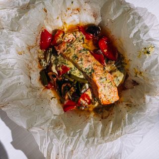 Лосось запечений в пергаменті (350г)