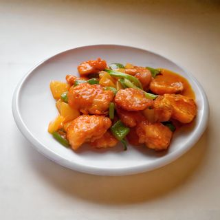 71. Пилешко с ананас (700г)