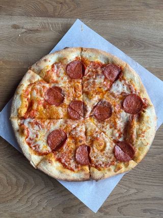 Піца Салямі (420г)