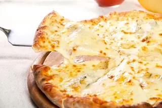 Pizza Quattro Formaggi