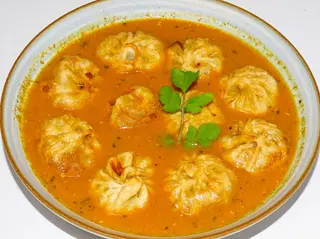 Chicken soup momo