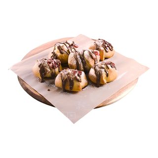 Sweet Rolls z malinami i czekoladą