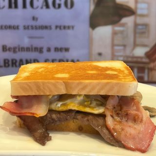 23. Sándwich de filete de ternera nº 23