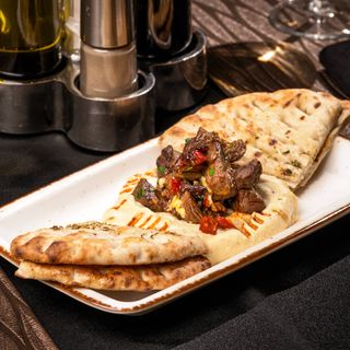 Hummus cu muschi de Vita si seminte de susan