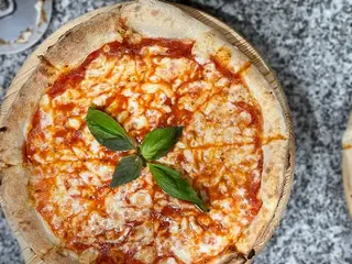 Pizza Margherita