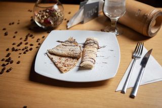 Csokis hígpalacsinta/Clătite cu ciocolată