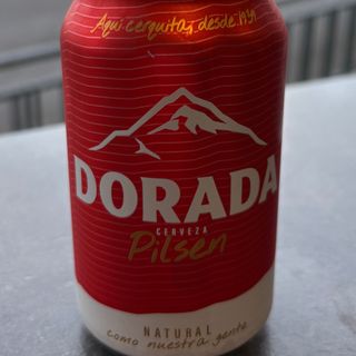Cerveza Dorada lata (33 Cl.)