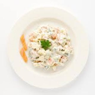 Руска салата (180г)