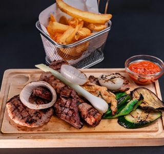 Parrillada (Ración)