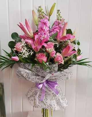 Fascio di fiori misto