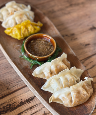 GYOZAS VARIADAS