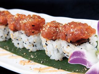 U007.Uramaki spicy tuna
