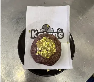Bite kakaowy z nadzieniem pistacjowym
