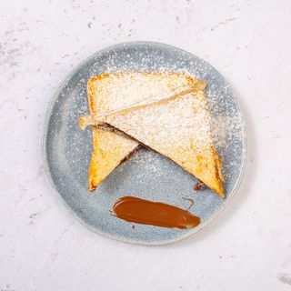 Toast Nutella