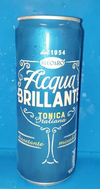 Acqua brillante
