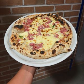 Pizza Carbonara