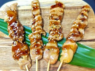 14D. Teppanyaki Contramuslo De Pollo Con Salsa Teriyaki