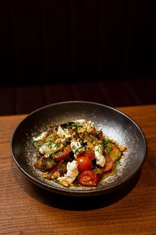 Теплый салат с баклажанами/ Salata caldă cu vinete