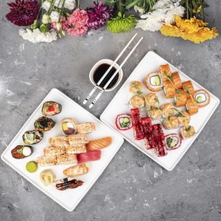 Сет дванадцять страв