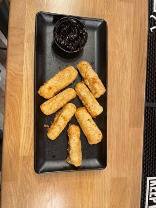 Панирани кашкавалчета