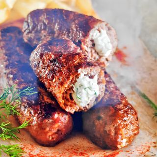Бифтеки с крема сирене