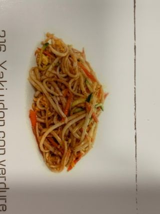 216.yaki udon con verdure 