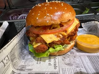 Burguer pollo crujiente 