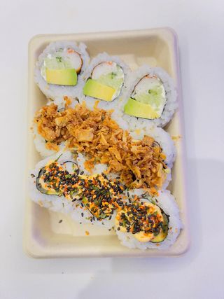 Roll mix surimi roll spicy 9 uds.