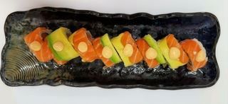 Spicy Salmón (8Pzs)