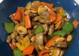 62. Cerdo con salsa de ostras 