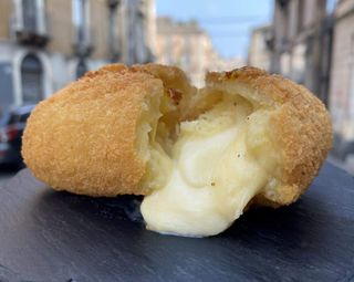 Crocchettona di patate e provola 130 g