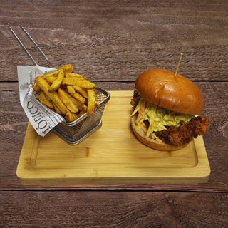 Chicken Burger/Hamburguesa de Pollo