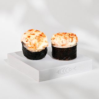 С лососем и креветками