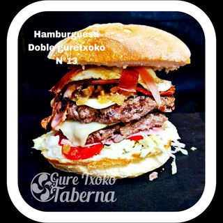 13. Hamburguesa Doble Gure Txoko