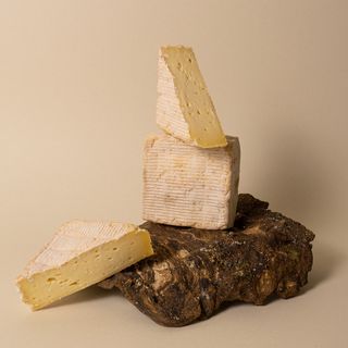 Petit Pont L'Evêque Aop Fermier   1 Ud