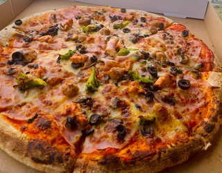 PIZZA Bavaria 40cm
