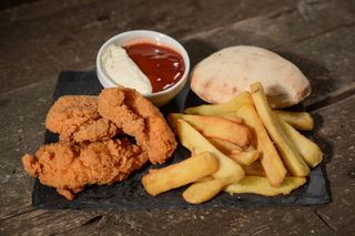 Meniu pulpe pui crispy nepicante