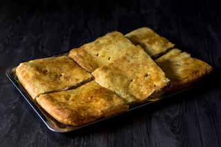 ნახევრად ფენოვანი ლობიანი