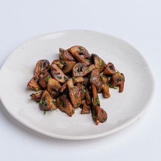 ЖАРЕНЫЕ ШАМПИНЬОНЫ