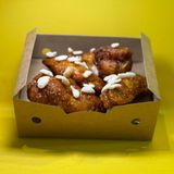 Alitas Yakiniku BBQ con arroz inflado x4