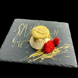 Panna Cotta Al Pistacchio