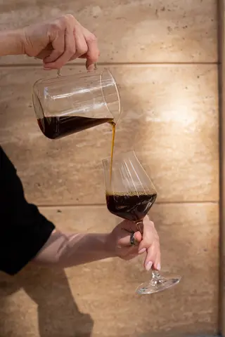 V60