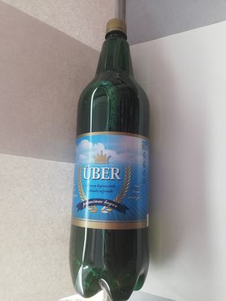 Pivo Uber 2L