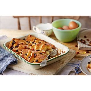 Clasic Bread And Butter Pudding