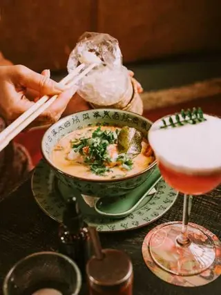 CURRY THAI MASSAMAN CON GAMBAS