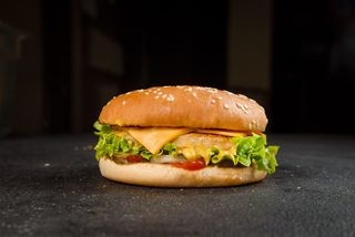 Чікен Чізбургер (220г)