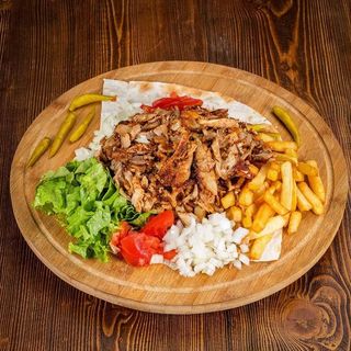 შაურმა თეფში