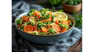 Salată asortată de vară