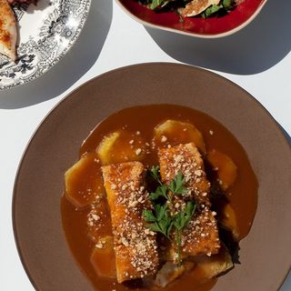 Bacalao a la Miel con Patata Glaseada