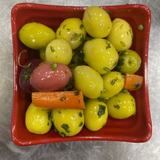 Olives Marinées